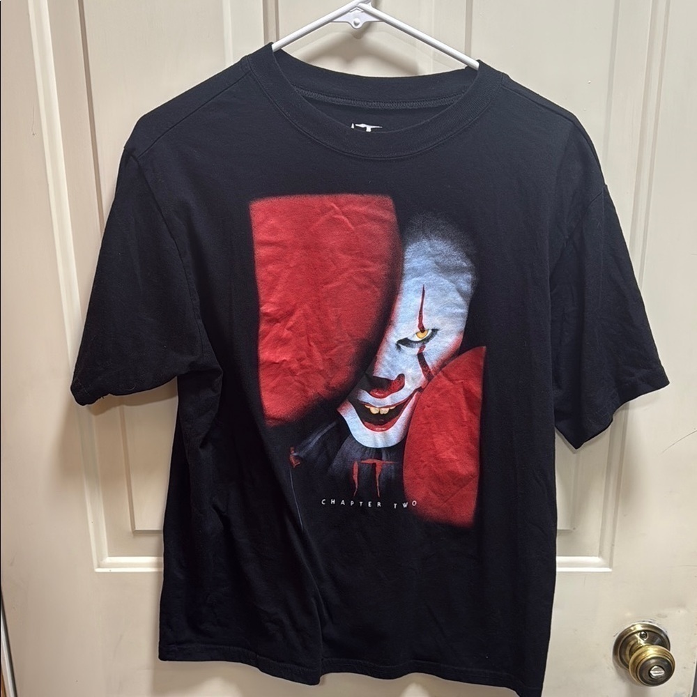 It chapter two Pennywise Black Graphic T-Shirt Size S